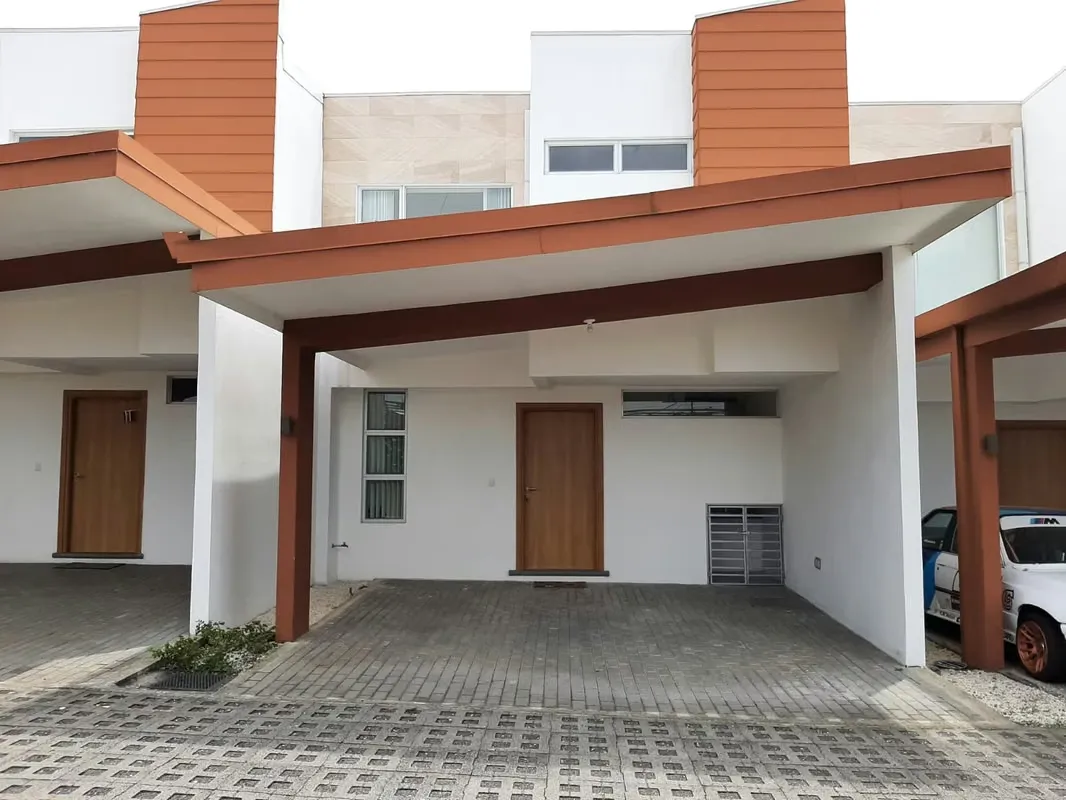 Se Vende Casa en Condominio Terra Azul # 1 en San Pablo de Heredia