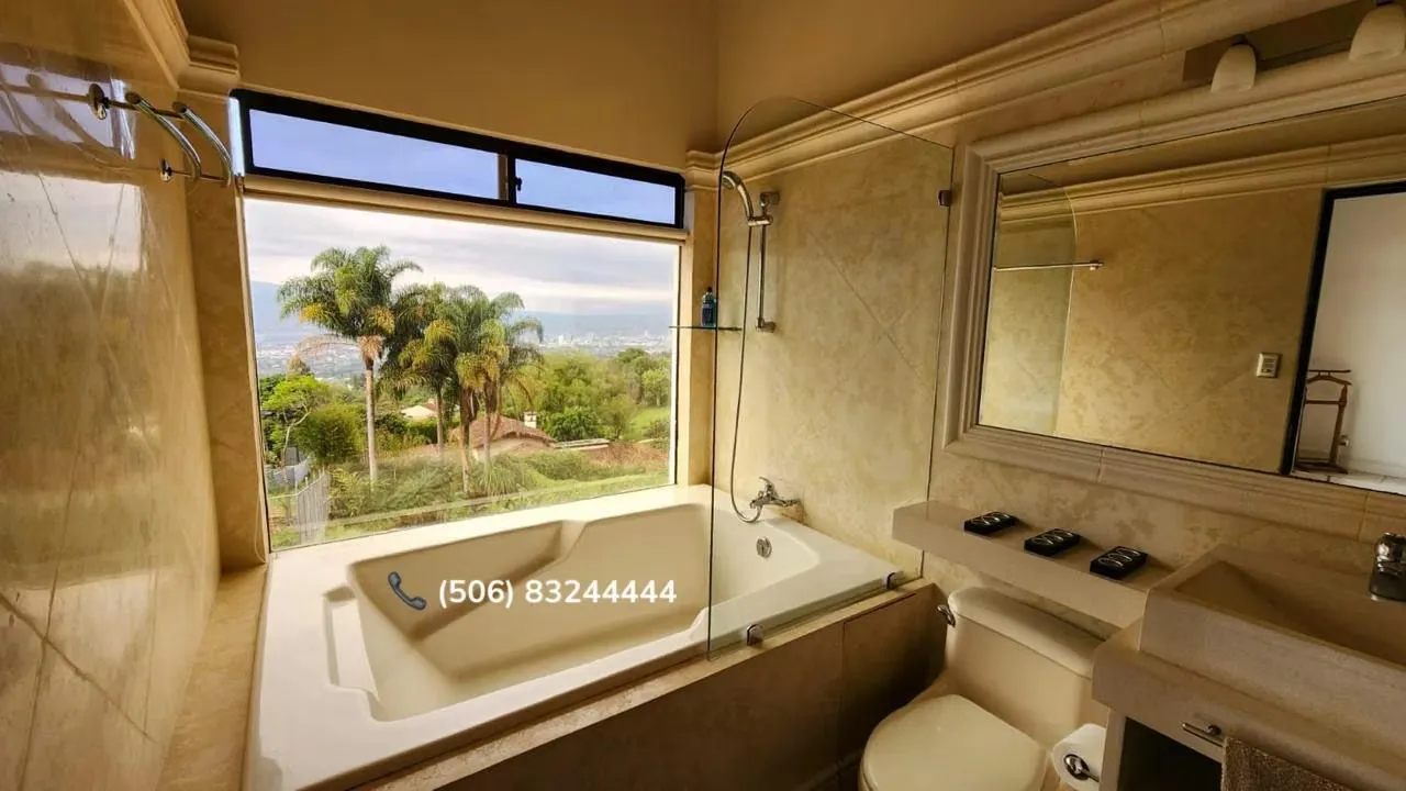 INDEPENDENT HOUSE FOR SALE IN SAN ANTONIO OF ESCAZÚ