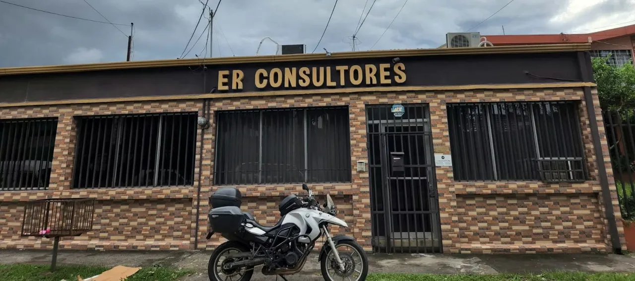 HEREDIA, ULLOA, URBANIZACION MARIA CRISTINA, SOLO SALE OF COUNTER, COD R0, PRICE