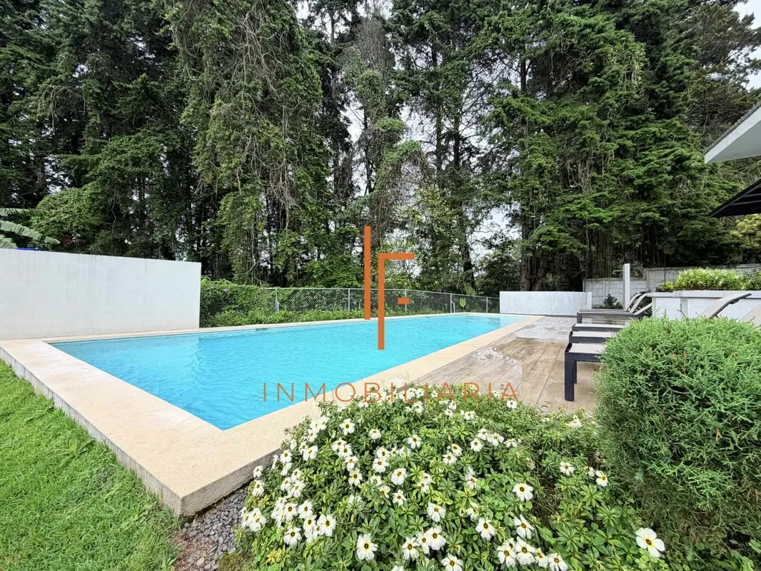 Casa en Condominio con Vista Espectacular y Amenidaes, Tres Ríos