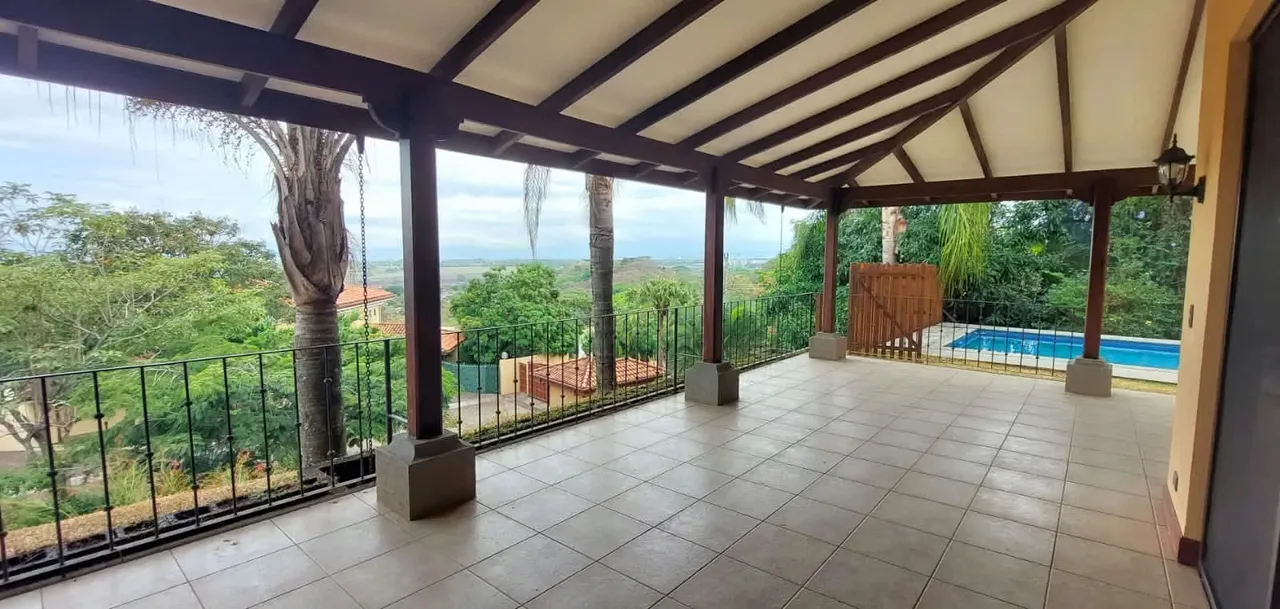Spectacular house in a boutique condominium of only 9 houses in Brasil de Santa Ana. The design and location of ...
