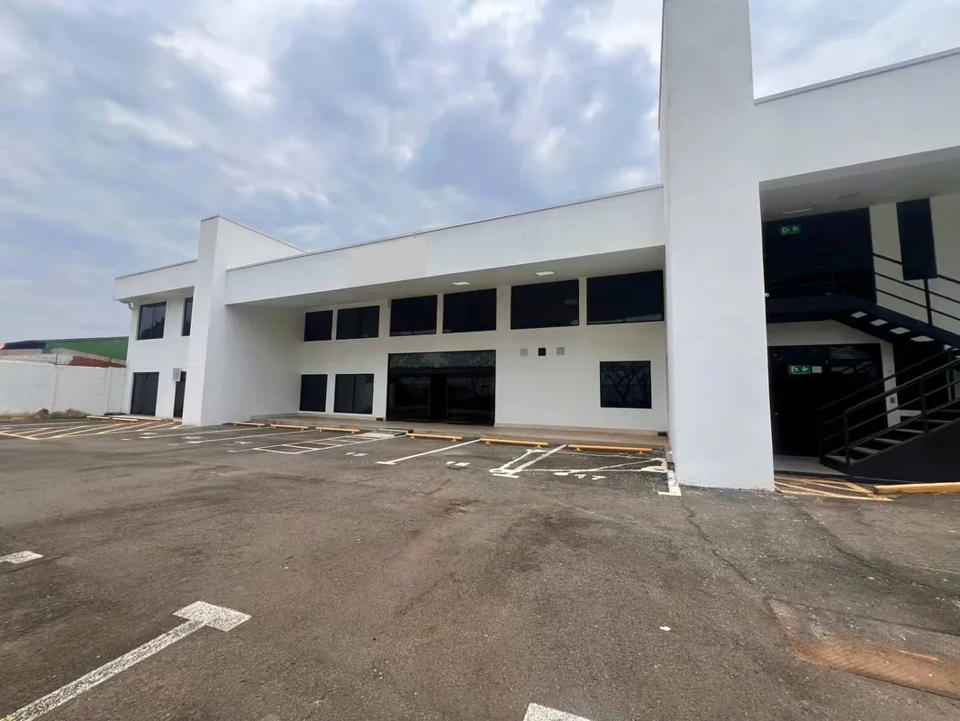 Se Vende  Edificio con unidades Múltiples en Alajuela - KM