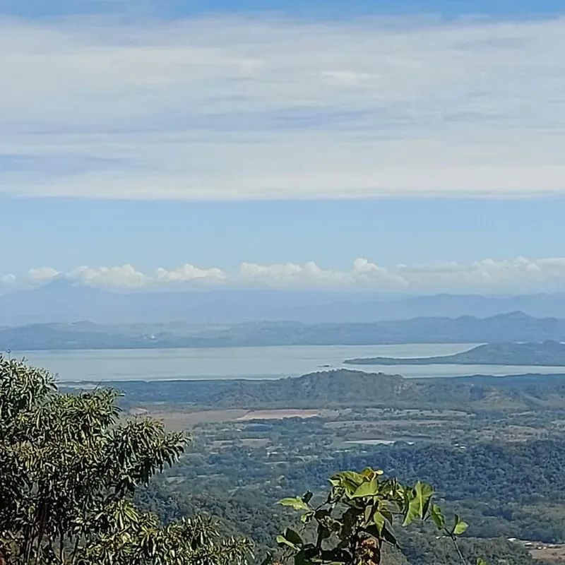 Finca de 108 Hectáreas Front al Mar en Isla de Chira, Puntarenas