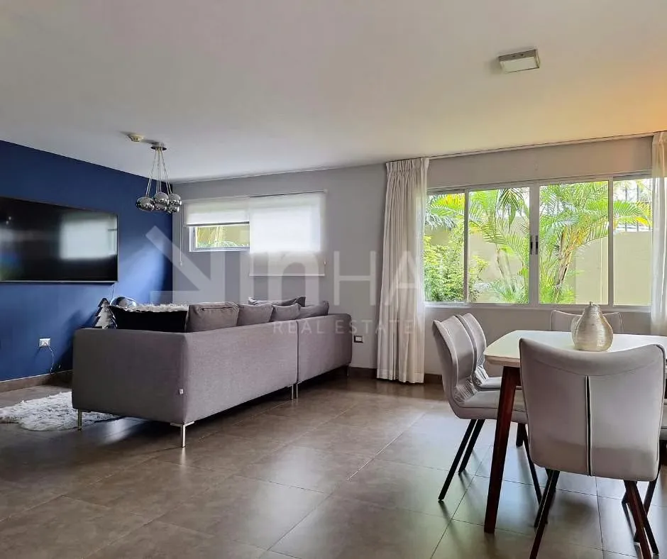id # 38679 Venta de hermoso y acogedor apartamento de una planta