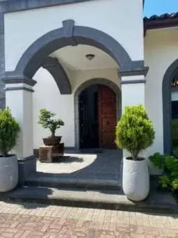 CASA BUDA FOR RENT – VILLA REAL