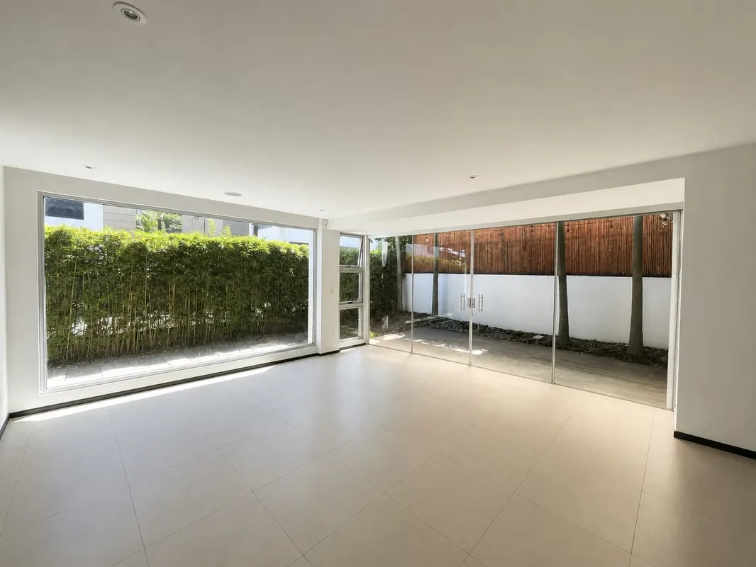 House for Sale in Paseo del Sol Condominium, Santa Ana