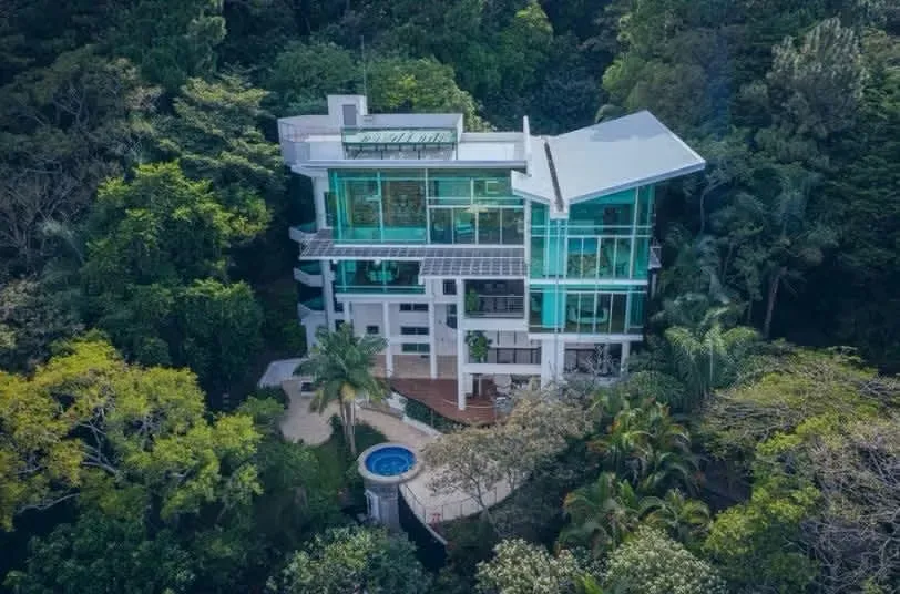 VENTA DE CASA EN CONDOMINIO MONTANA DEL SOL