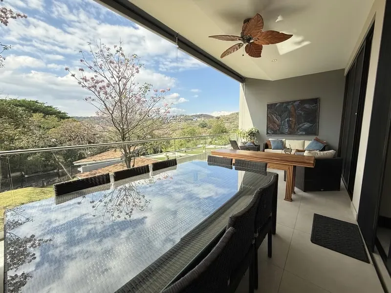 Venta, Apartamento Moderno, 2 hab, 3.5 b, hab de servicio, Alto de las Palomas 23407