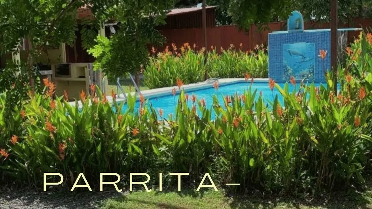 Vacation home for sale in Playa Bandera Parrita