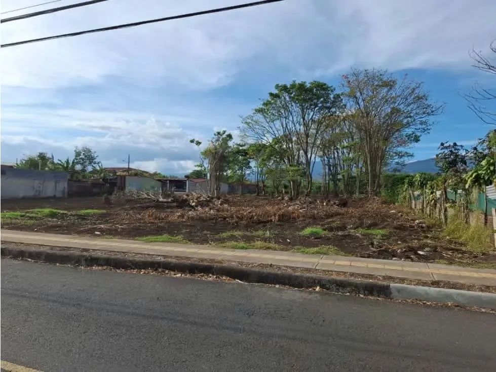 Precioso terreno de 5259 m2 en Santo Tomás de Santo Domingo de Heredia