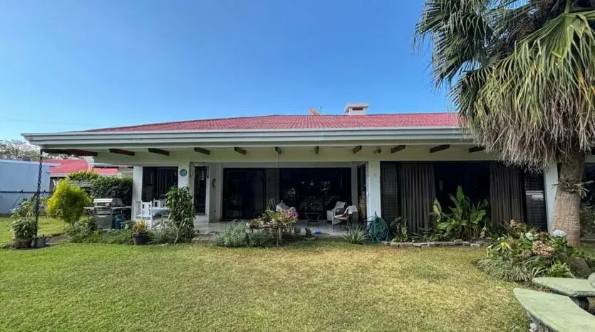 House for Sale in Exclusive Gated Community – Heredia