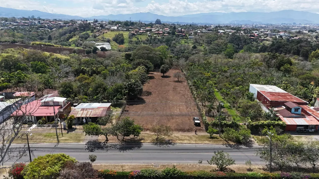 EN VENTA – LOTE PARA DESARROLLAR EN SANTO DOMINGO - HEREDIA