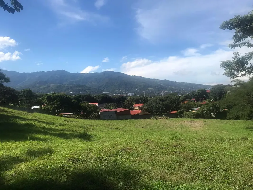 Spacious Multi-purpose Lot for Sale - Well, Santa Ana