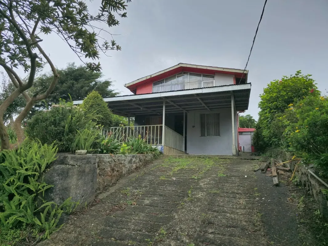 Beautiful house for sale, Cipreses de Oreamuno! VG