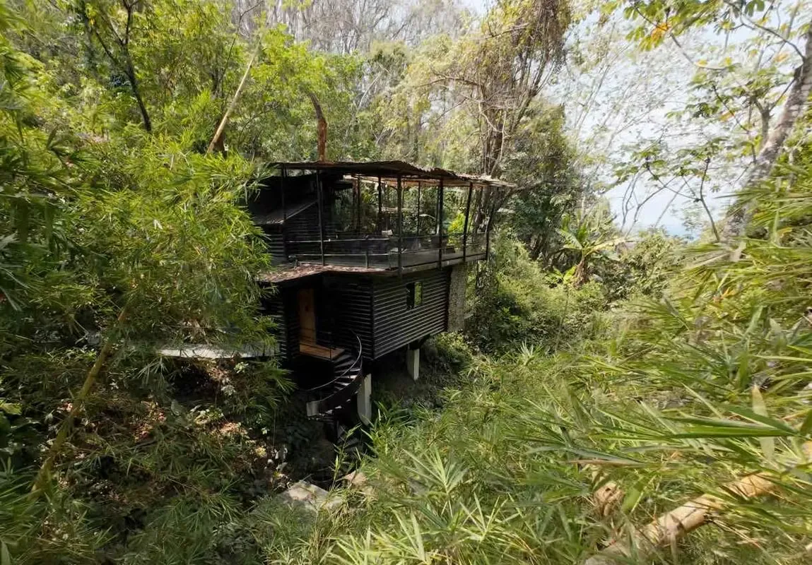 Complejo Turístico con Casa en Cóbano a Minutos de Santa Teresa