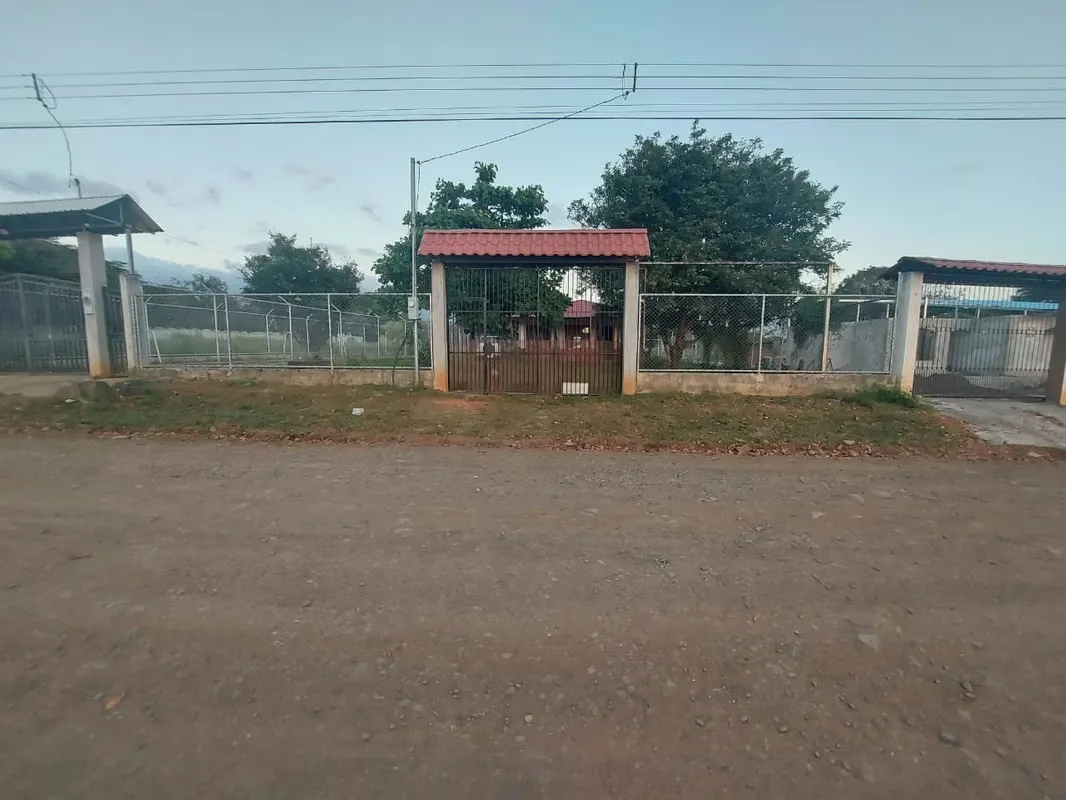 NICE COZY HOUSE FOR SALE - ZAGALA VIEJA - MIRAMAR - PUNTARENAS