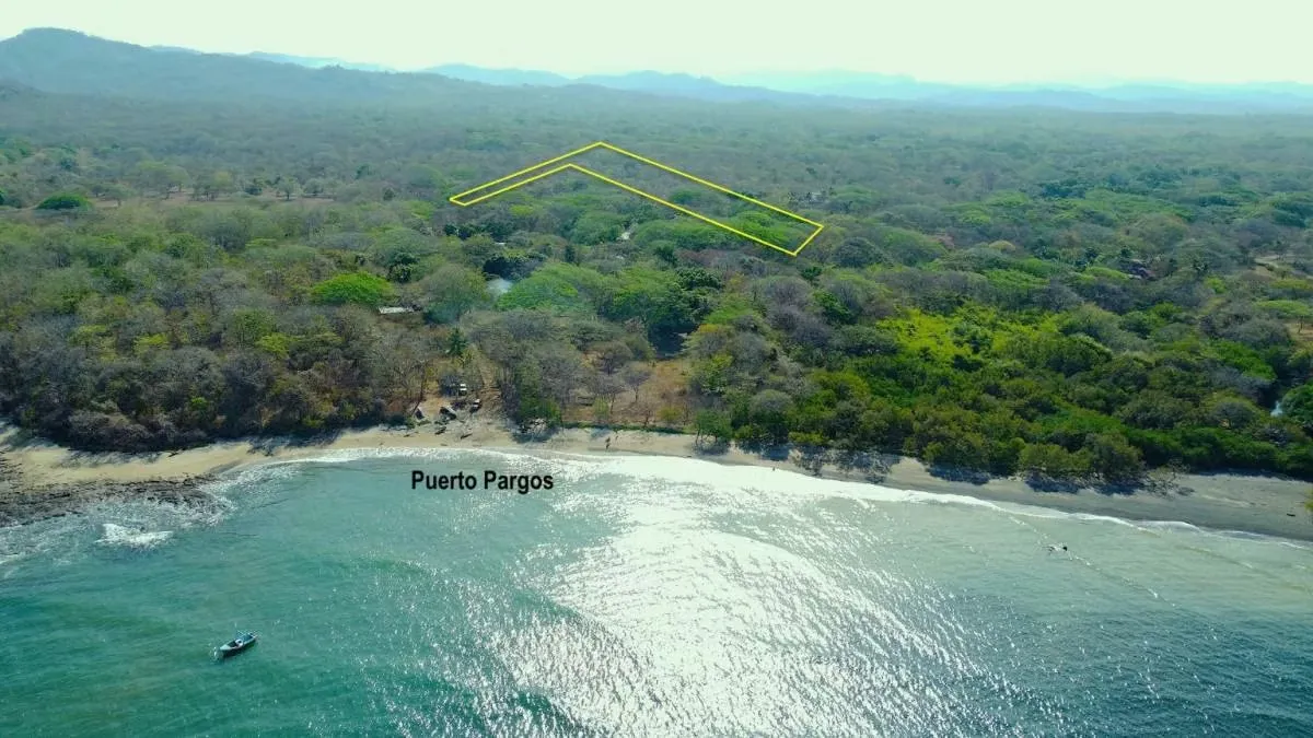 Lote en Playa Negra – Puerto Pargos, 5 min de la playa