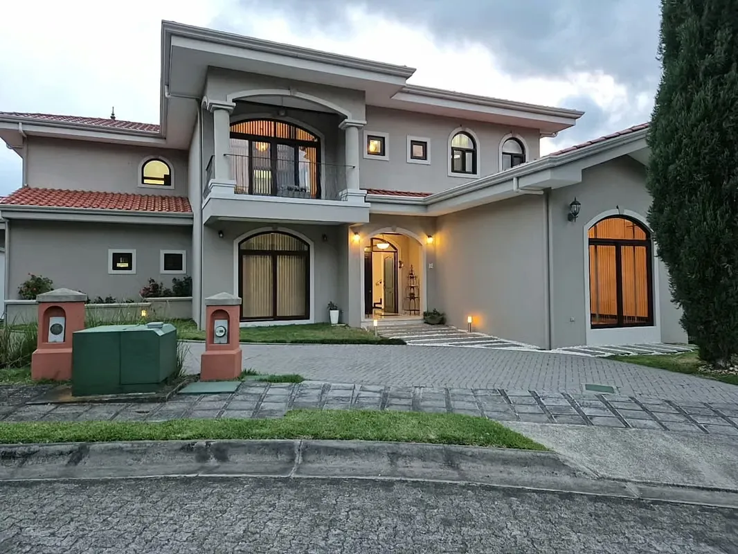 CASA EN CONDOMINIO ROBLE SABANA, CONCEPCION TRES RIOS, COD RS-125