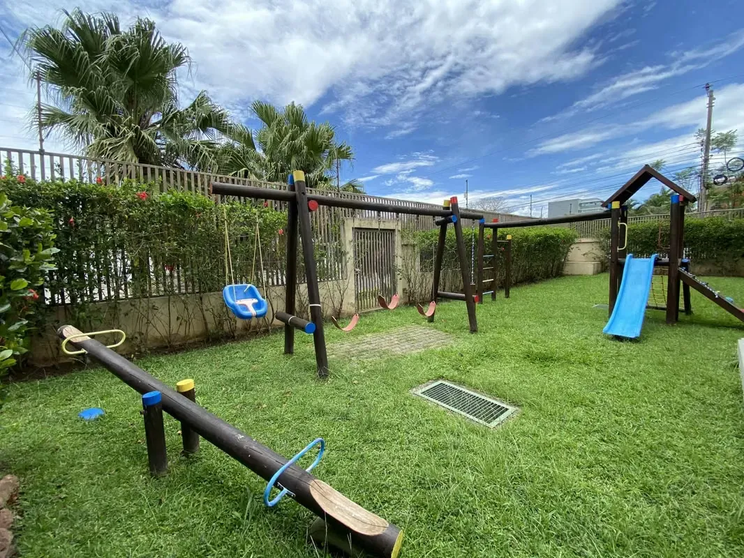 VENTA DE CASA EN CONDOMINIO EN TREJOS MONTEALEGRE