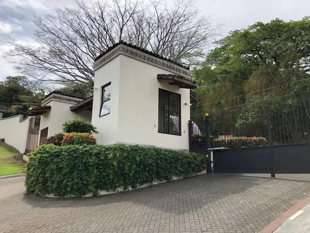 VENTA DE LOTES EN CONDOMINIO-BRASIL DE MORA