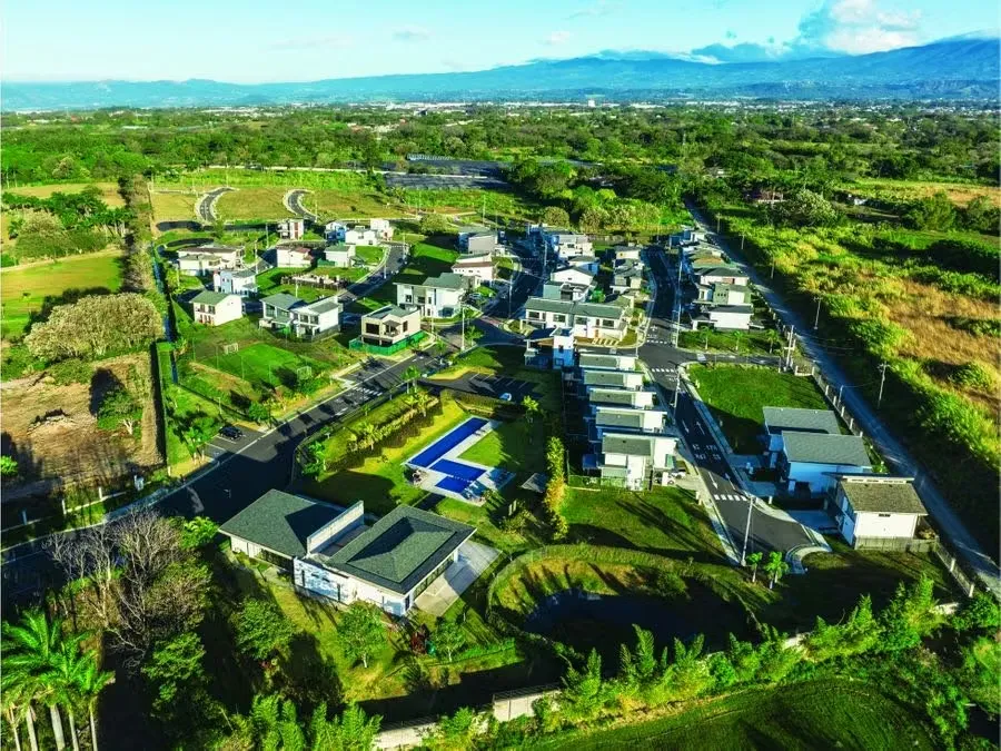 Lots for Sale in Gated Community