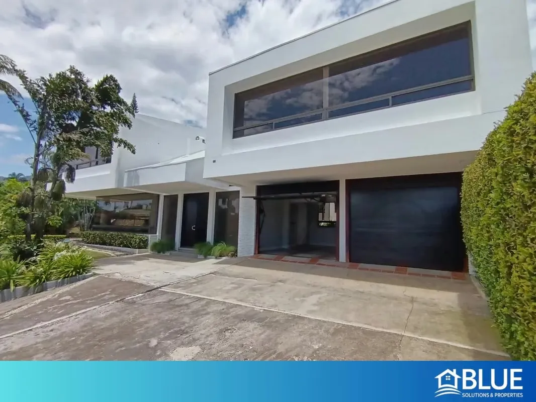 Venta de casa, San Rafael, Escazú, San José