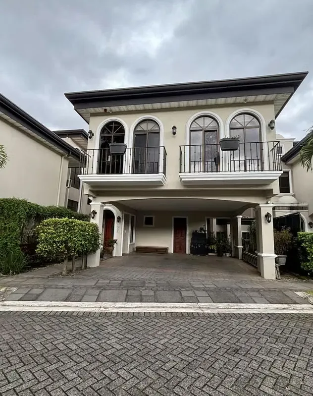 House for sale in La Union, Tres Rios, Cartago.