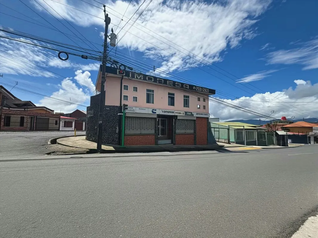VENTA DE PROPIEDAD COMERCIAL ESQUINERA, CARTAGO CENTRO