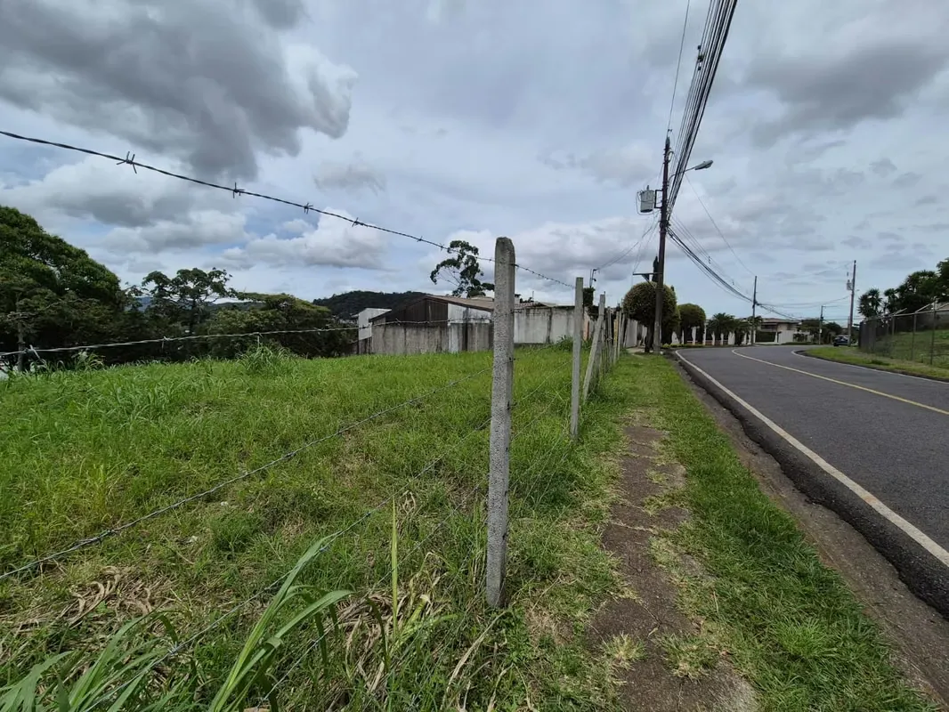 Terreno en venta en Lomas de Ayarco Curridabat 24490