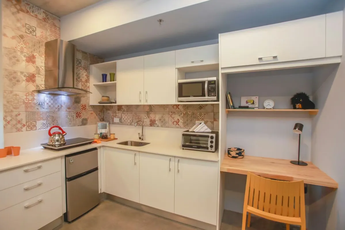 Fully furnished studio rental services included, Climbing Quarter