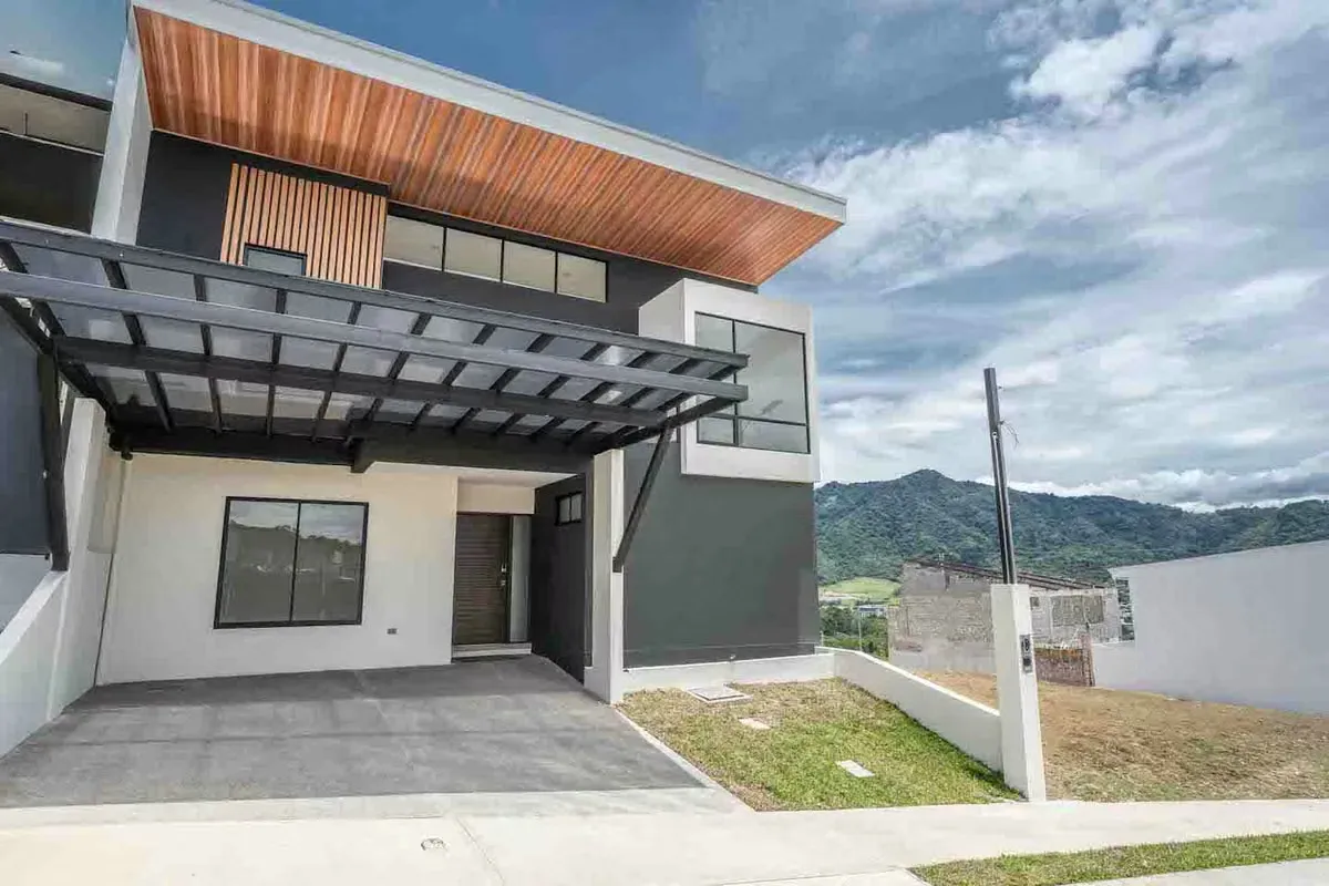 Hermosa casa en venta en condominio Aqua en San Juan de la Unión, con extraordinaria ubicación en Magna Vía de muy fácil salida a calle vieja y Concepción, rodeado de ...