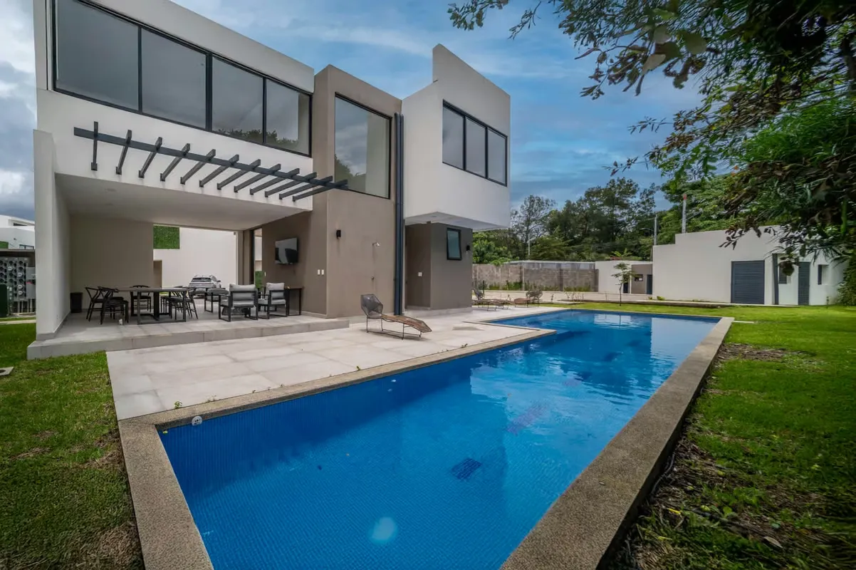 New House for Sale / Condominium with the BEST PRICE