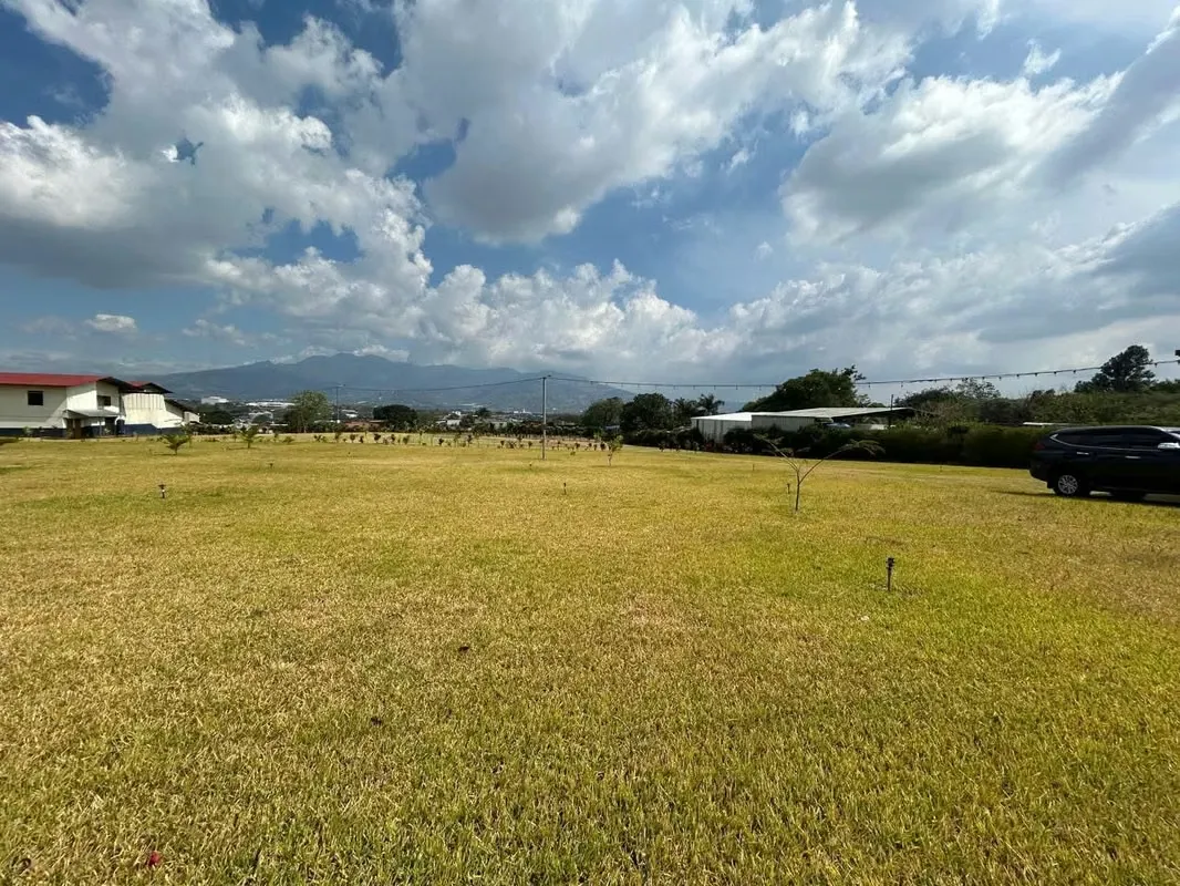 LOT FOR SALE - IDEAL FOR DEVELOPMENT - LA GUACIMA - ALAJUELA