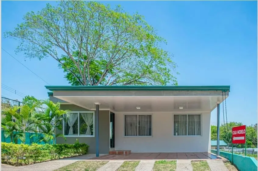 Casa Nueva con Financiamiento bancario en Puntarenas