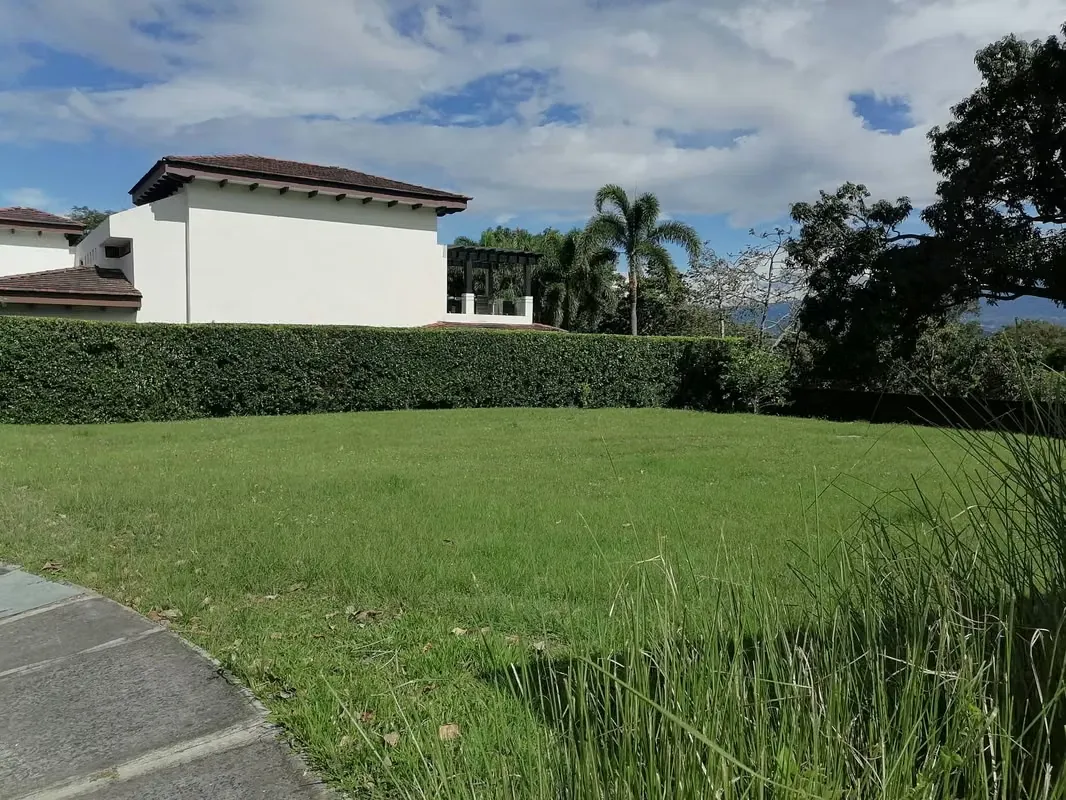 Amazing land for SALE located in Piedades de Santa Ana