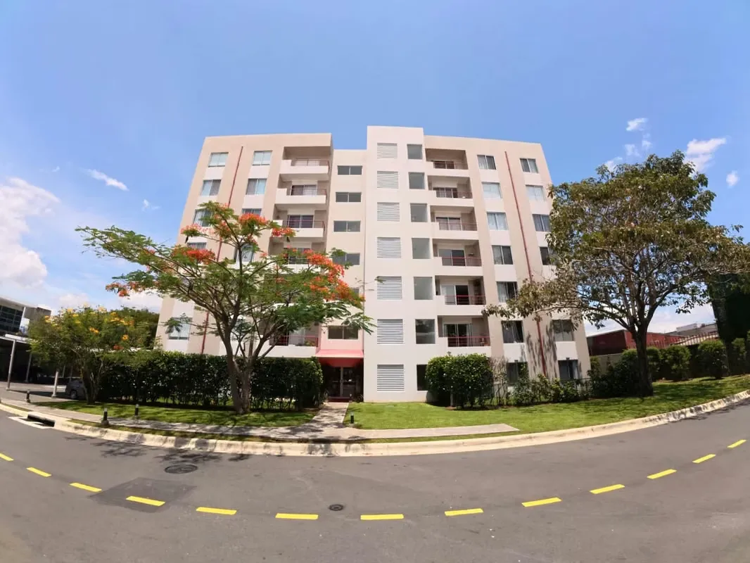 New Apartment for Sale – Quinta 106 Condominium