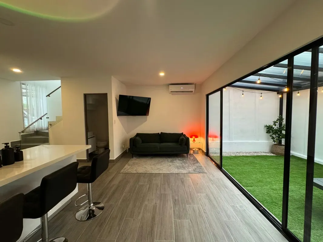 HOUSE FOR RENT IN CONDOMINIUM, GUACHIPELIN