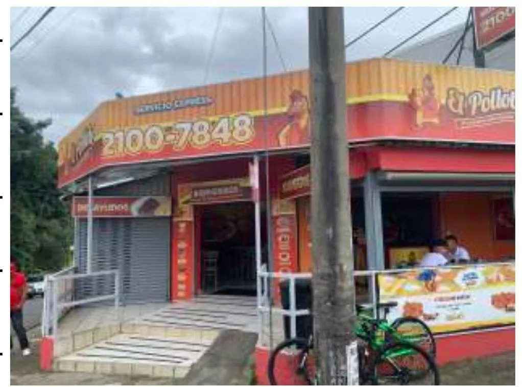 Venta de propiedad en Santa Cecilia de Heredia. Local Comercial y apartamentos.