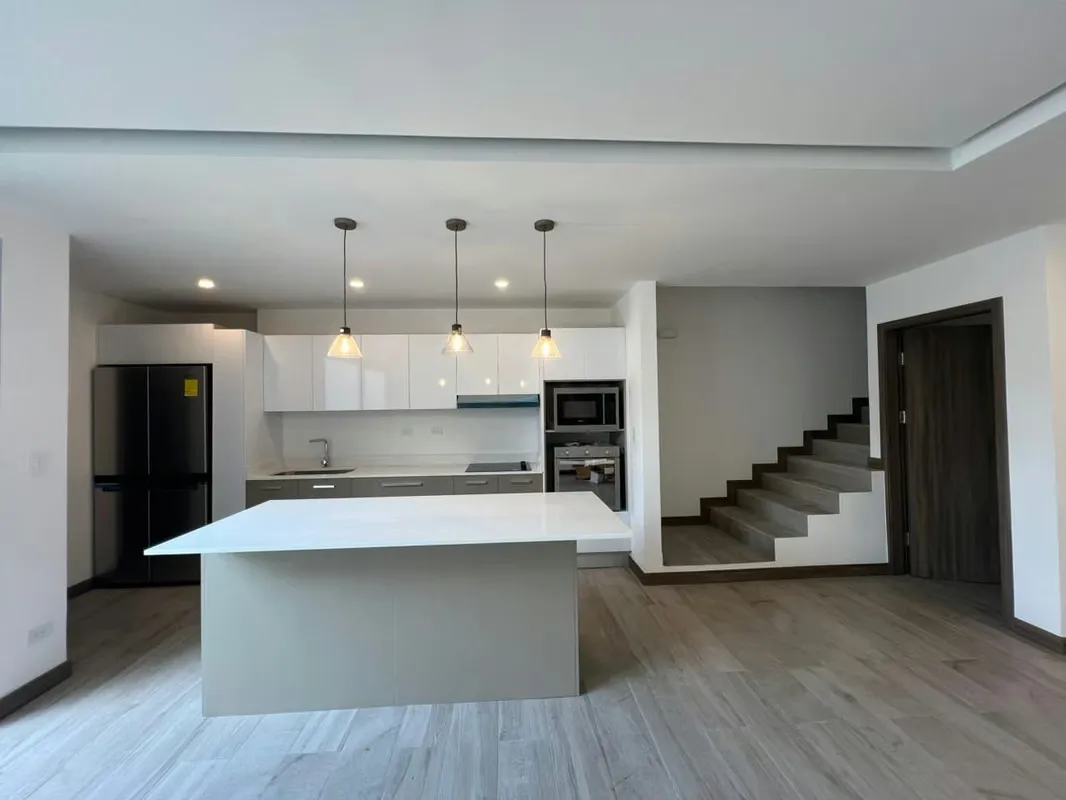 Santa Ana Urbano | Casa en alquiler completamente nueva