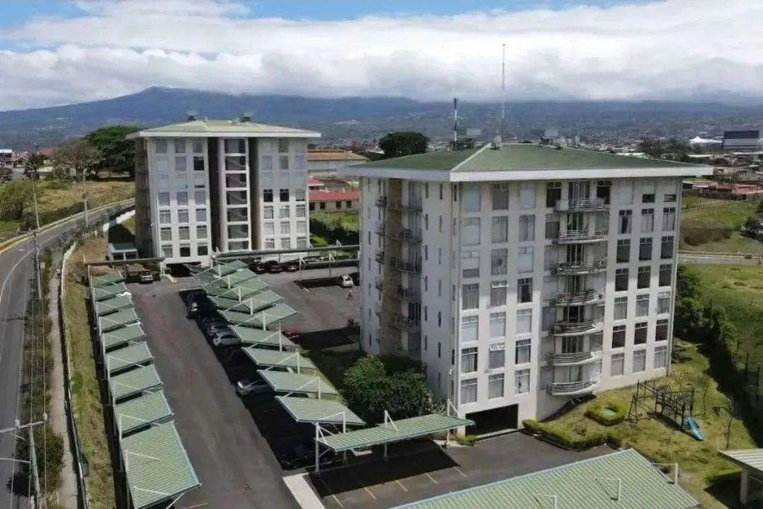 APARTMENT FOR RENT IN CONDOMINIUM TORRES SAN MARINO HEREDIA