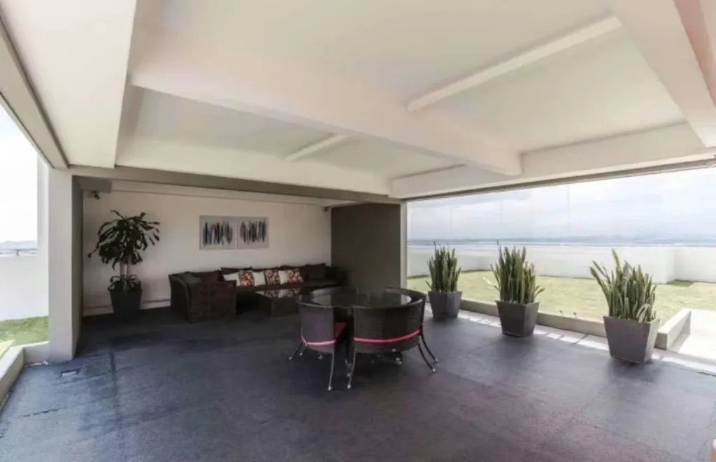 Apartamento Con Amenidades en la Uruca