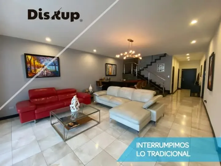 Modern 5-bedroom house for sale with patio. Pinares de Curridabat