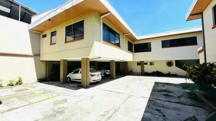 Venta de Condominio o departamento Ubicado en Escazu