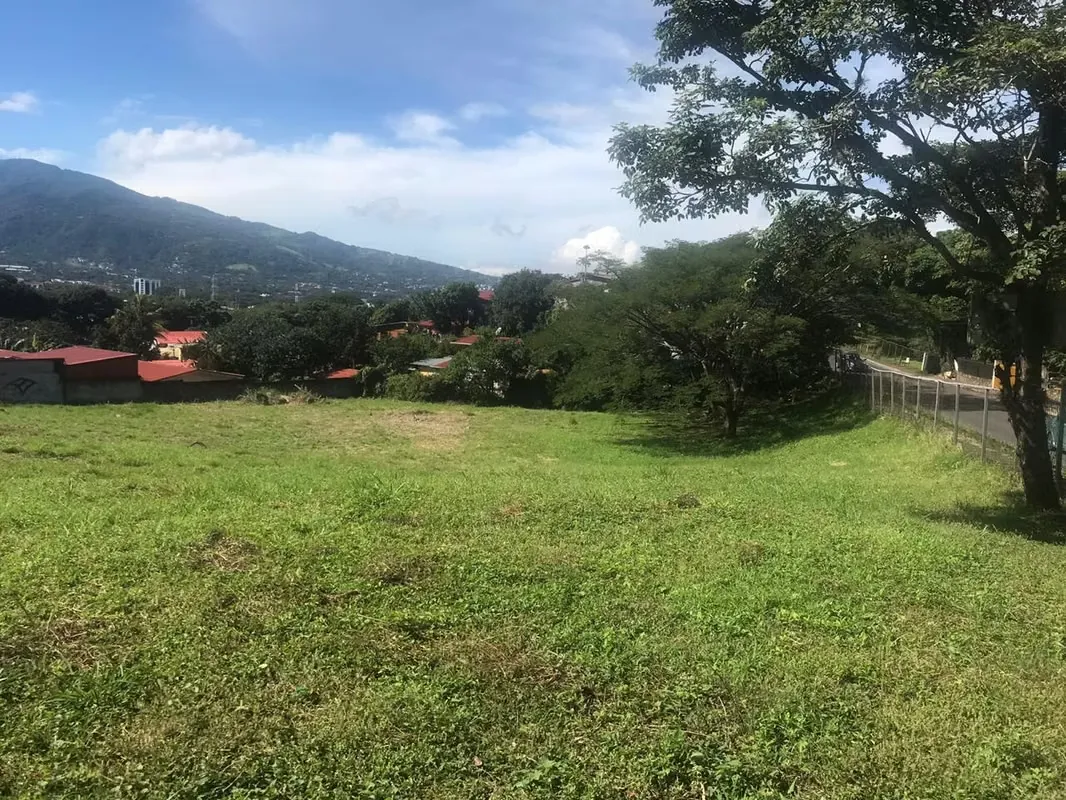 Venta de Propiedad en Santa Ana. ID 41458