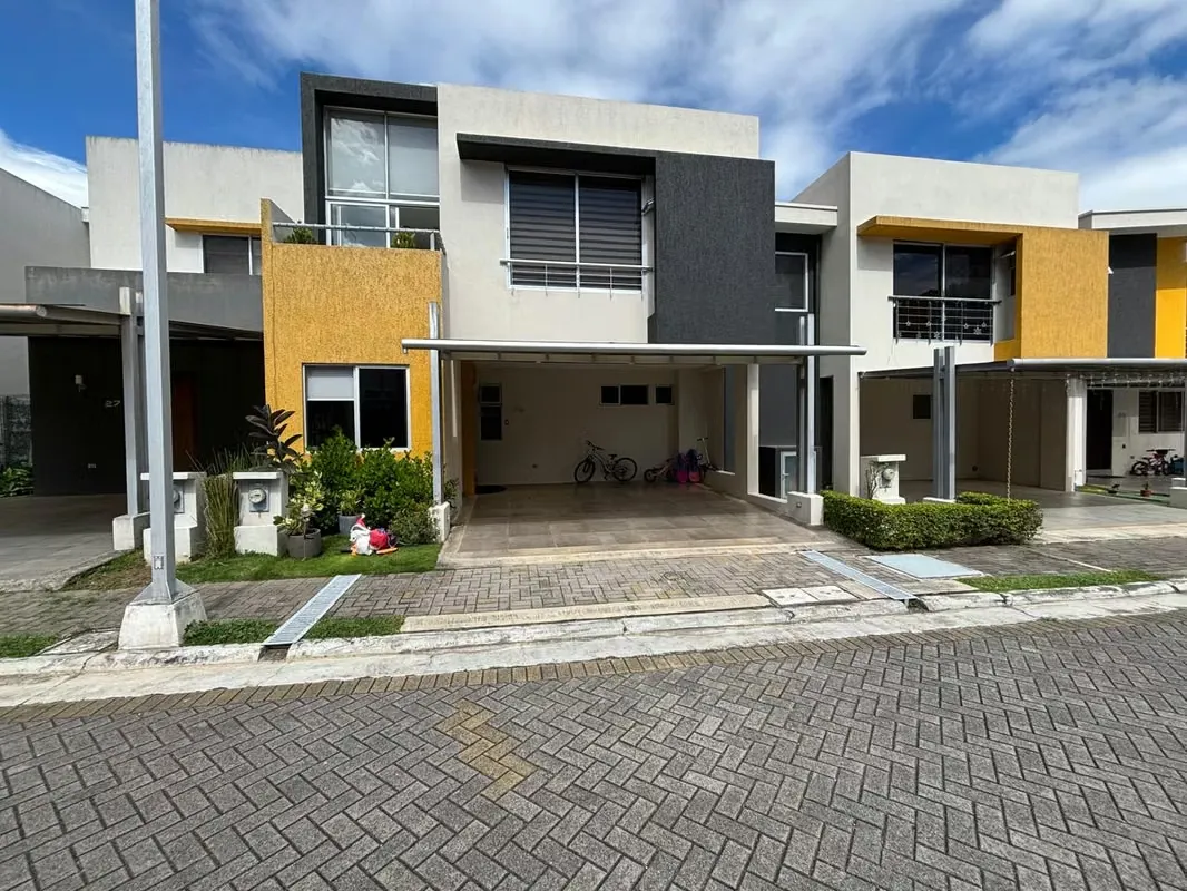 For sale house in condo, Rio Oro, Santa Ana!