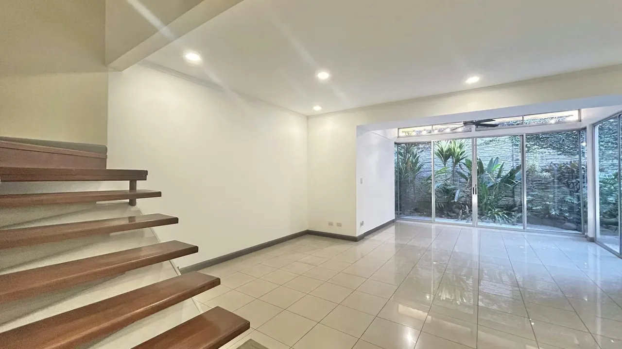 En Alquiler o Venta Hermosa Casa en Condominio en Guachipelín de Escazú