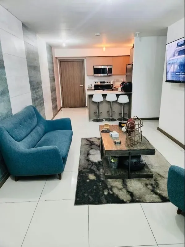 Are you looking to buy a beautiful furnished apartment in Rohrmoser with amenities?