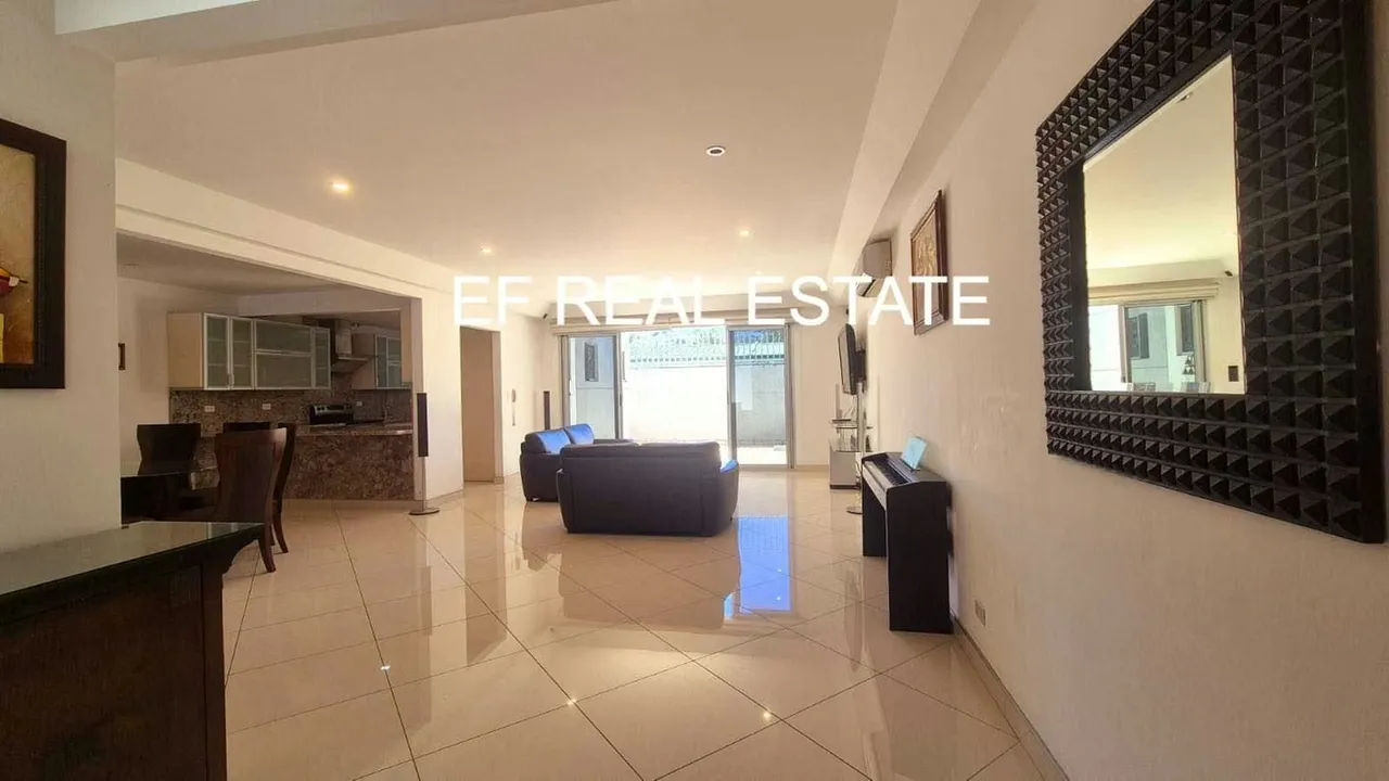 Casa en alquiler o venta en condominio – Bello Horizonte, Escazú