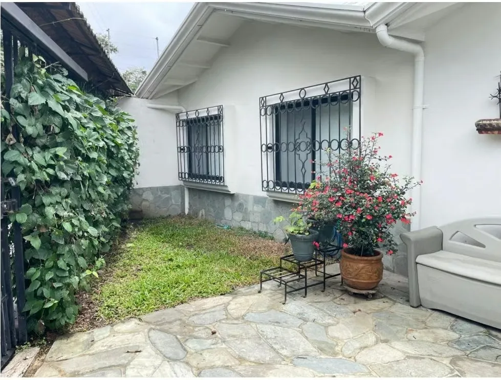 Remodeled Independent Home in Bello Horizonte de Escazú for Sale