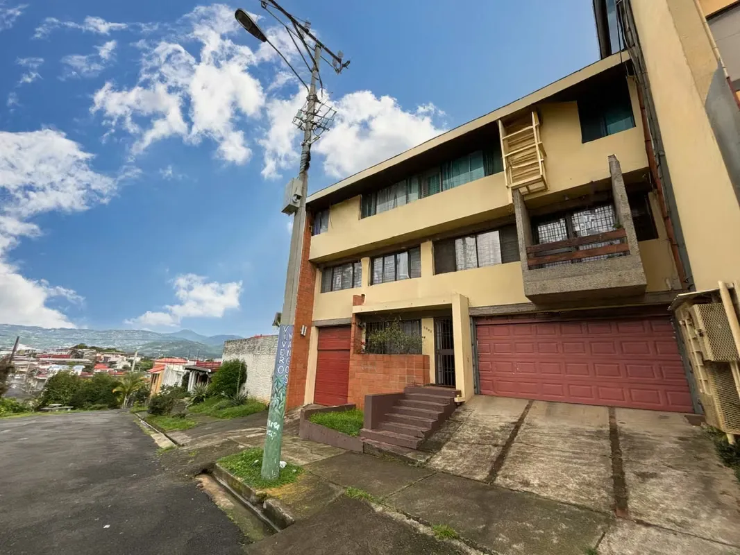 VENTA EDIFICIO, 6 APARTAMENTOS, BARRIO GONZÁLEZ LAHMANN, SAN JOSÉ